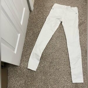 Zara Core Denim White Jeans Size 6